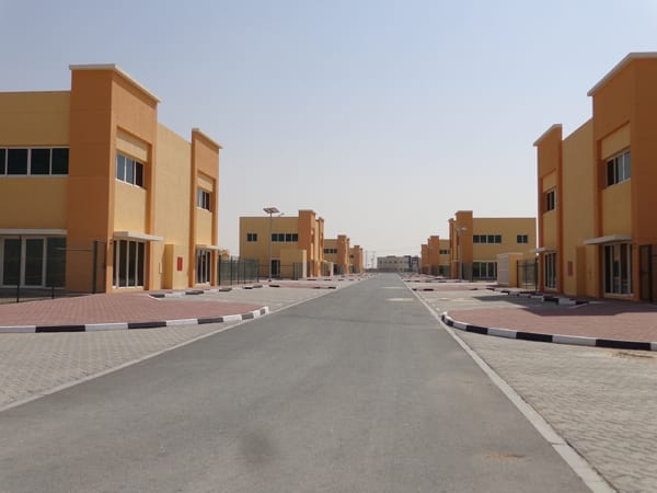 سوق الشاحنات والمعدات الثقيلة